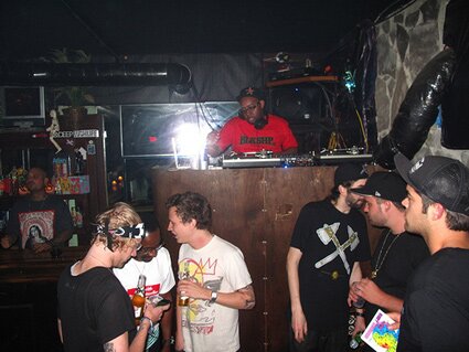 swarm_atl_4.jpg